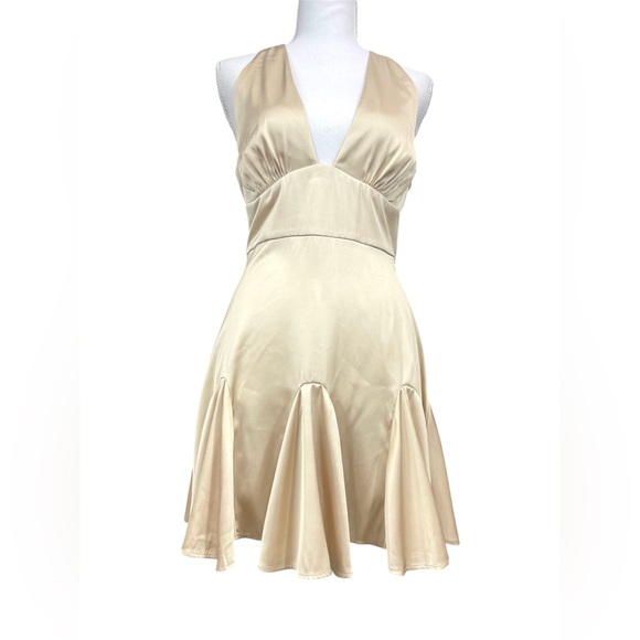 Abercrombie & Fitch Plunge V-Neck Satin Mini Cocktail Dress Gold Coquette - Picture 7 of 12